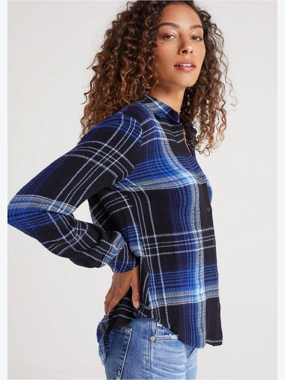 American Eagle Plaid Boyfriend fit Plaid Shirt
